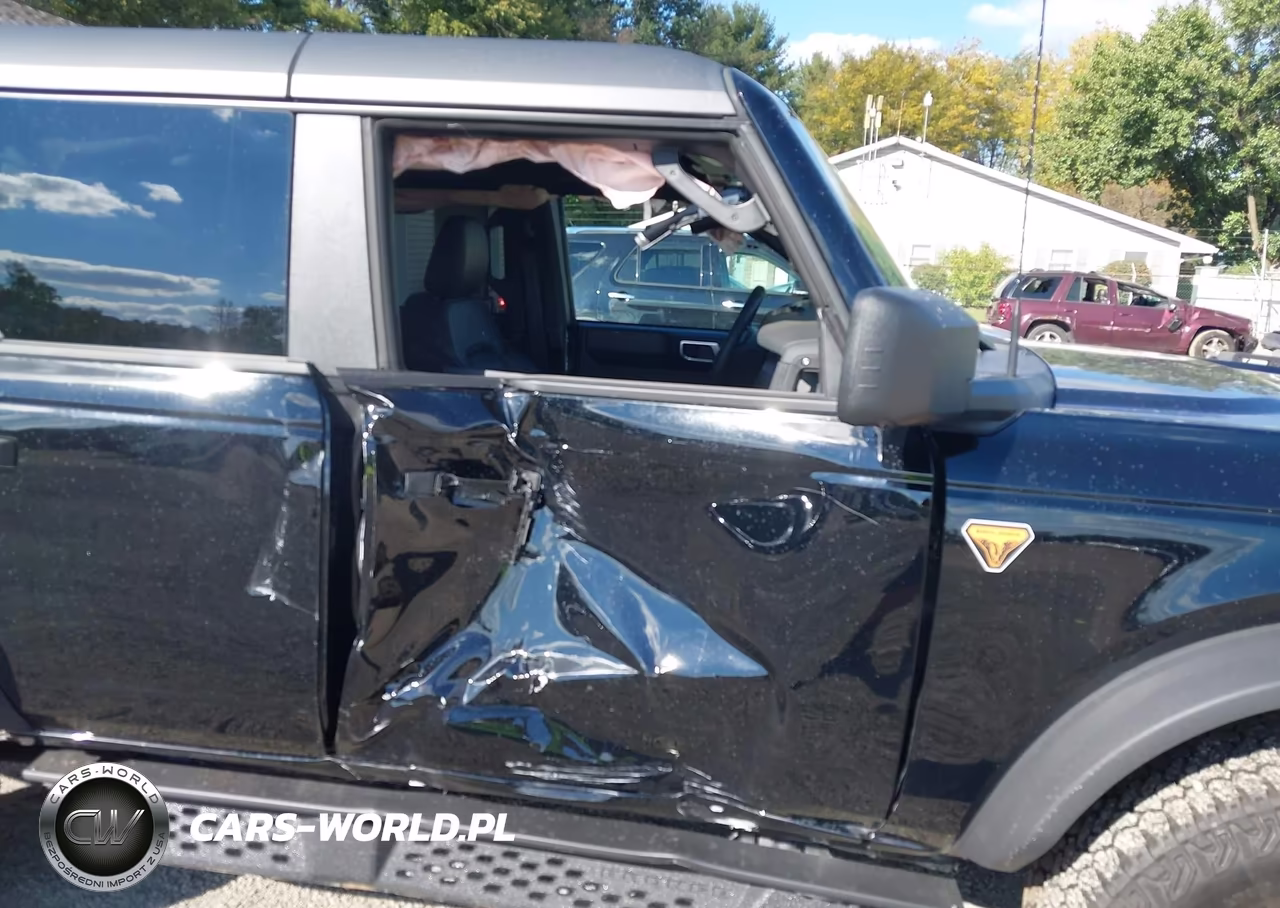 2026 Ford Bronco Badlands VIN:1FMEE9BP5TLA44676 - 6