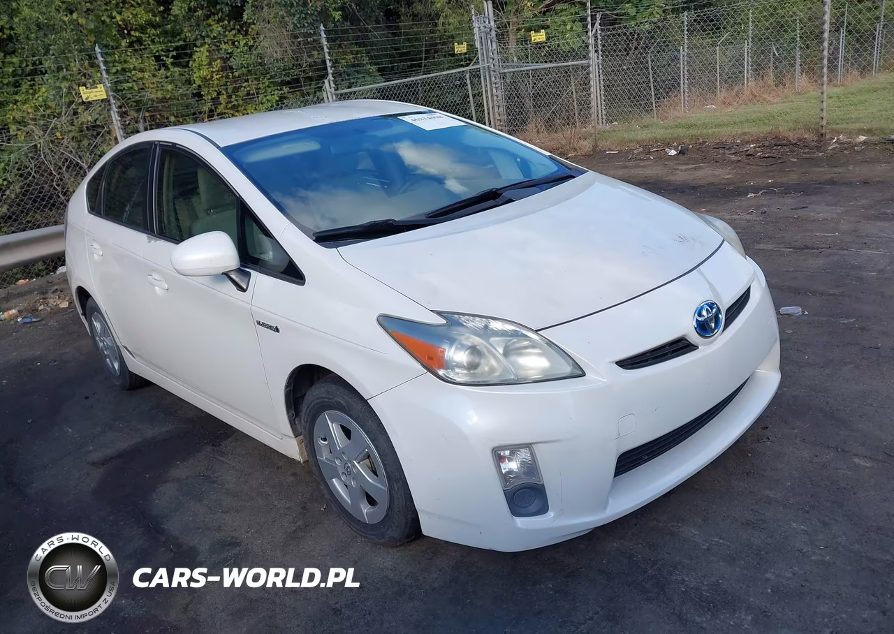 2011 Toyota Prius Three