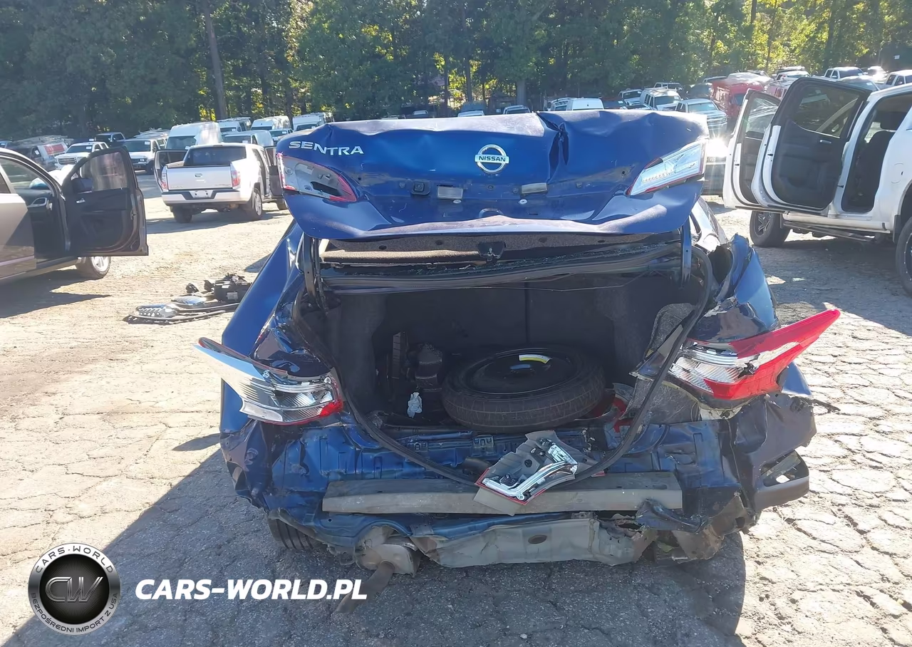 2019 Nissan Sentra S VIN:3N1AB7APXKY302331 - 17