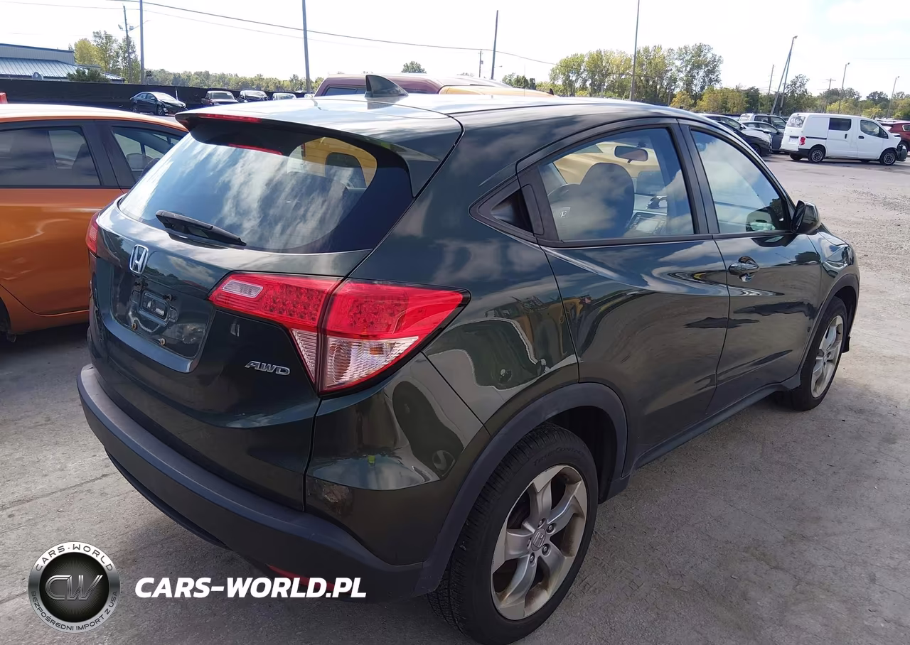 2017 Honda Hr-V Lx VIN:3CZRU6H38HG701691 - 4