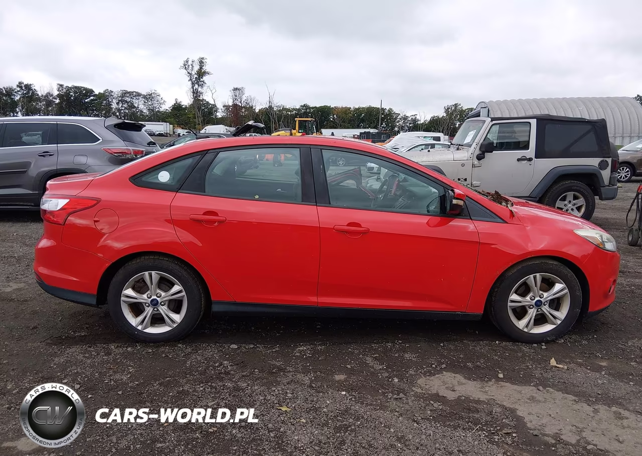 2014 Ford Focus Se VIN:1FADP3F25EL408223 - 13
