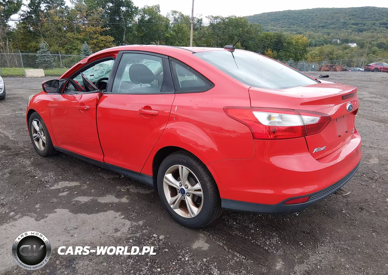 2014 Ford Focus Se VIN:1FADP3F25EL408223 - 3
