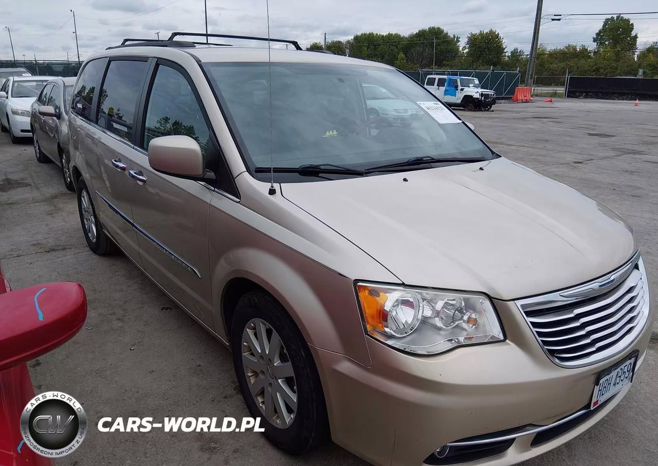 2015 Chrysler Town & Country Touring VIN:2C4RC1BG4FR628723 - 1