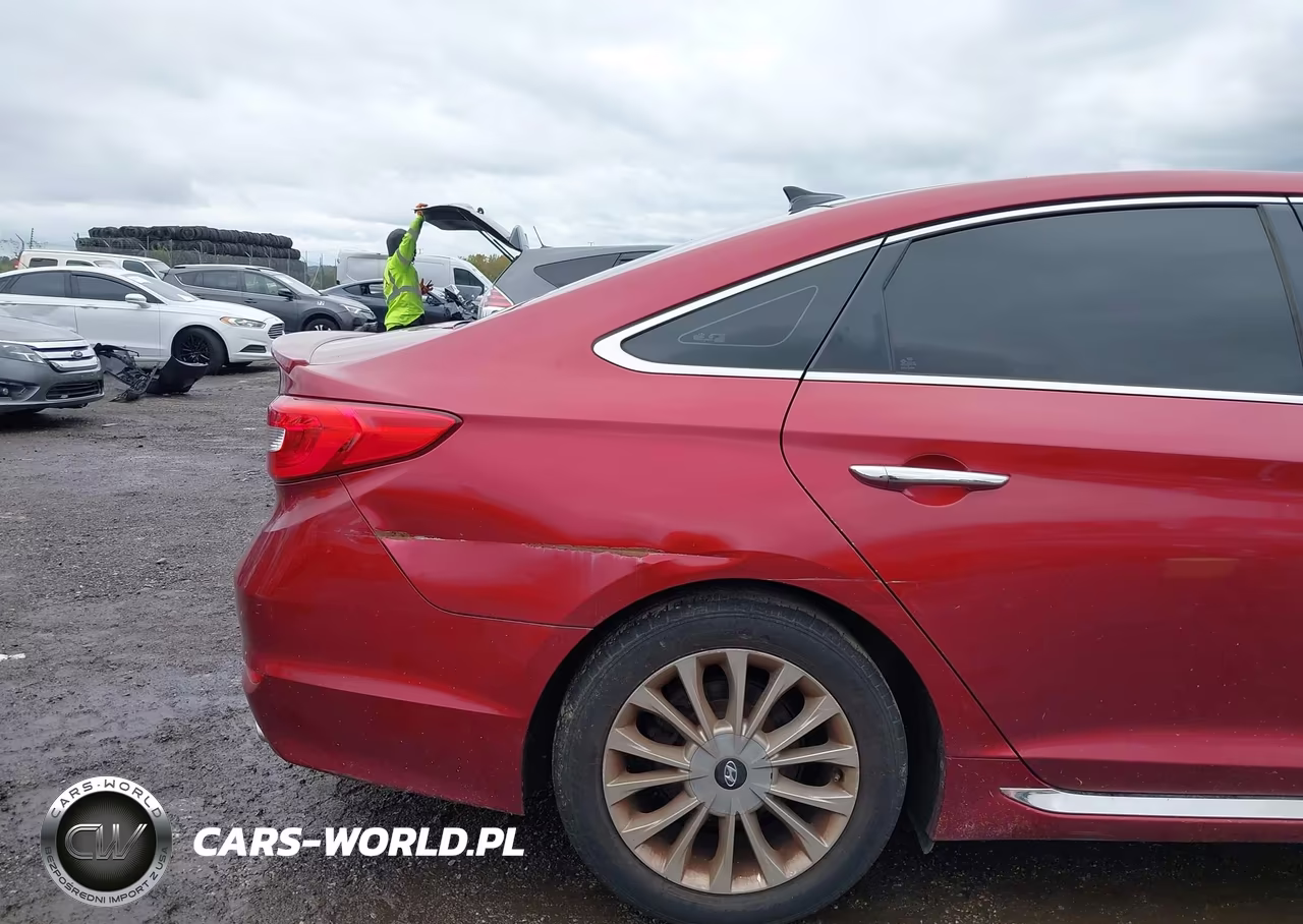 2015 Hyundai Sonata Limited VIN:5NPE34AF3FH236130 - 6