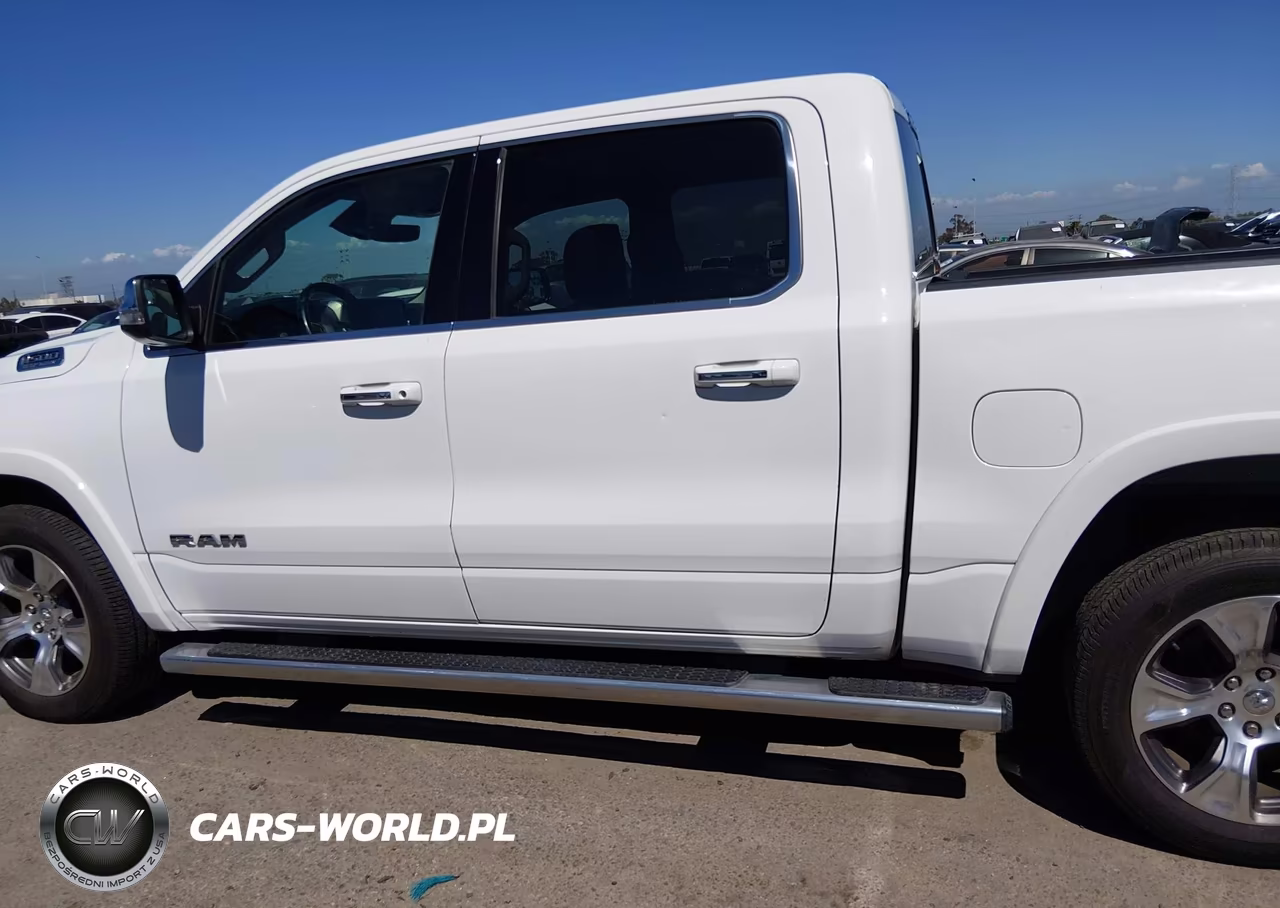 2022 Ram 1500 Laramie 4X2 5'7 Box VIN:1C6RREJT5NN304249 - 14