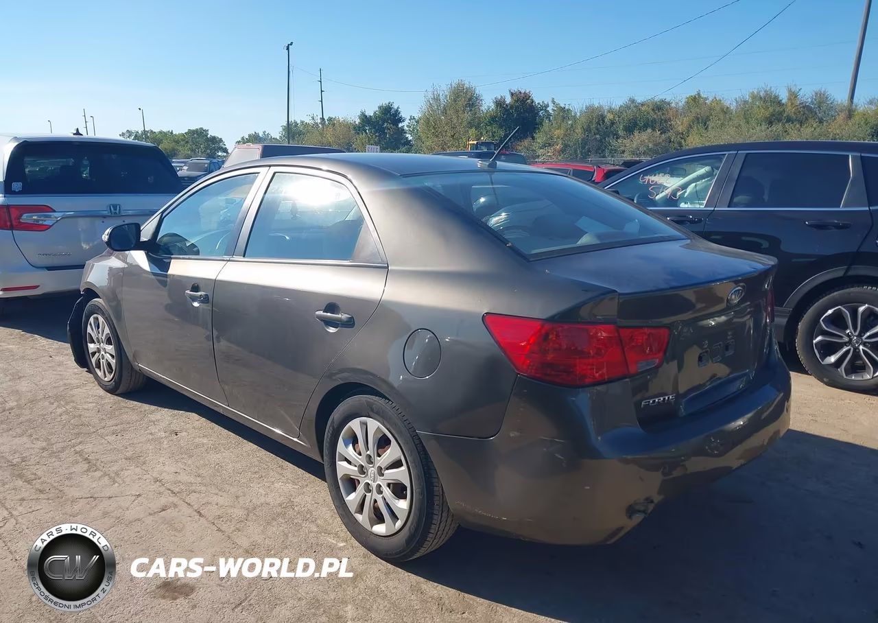 2010 Kia Forte Ex VIN:KNAFU4A2XA5858308 - 3
