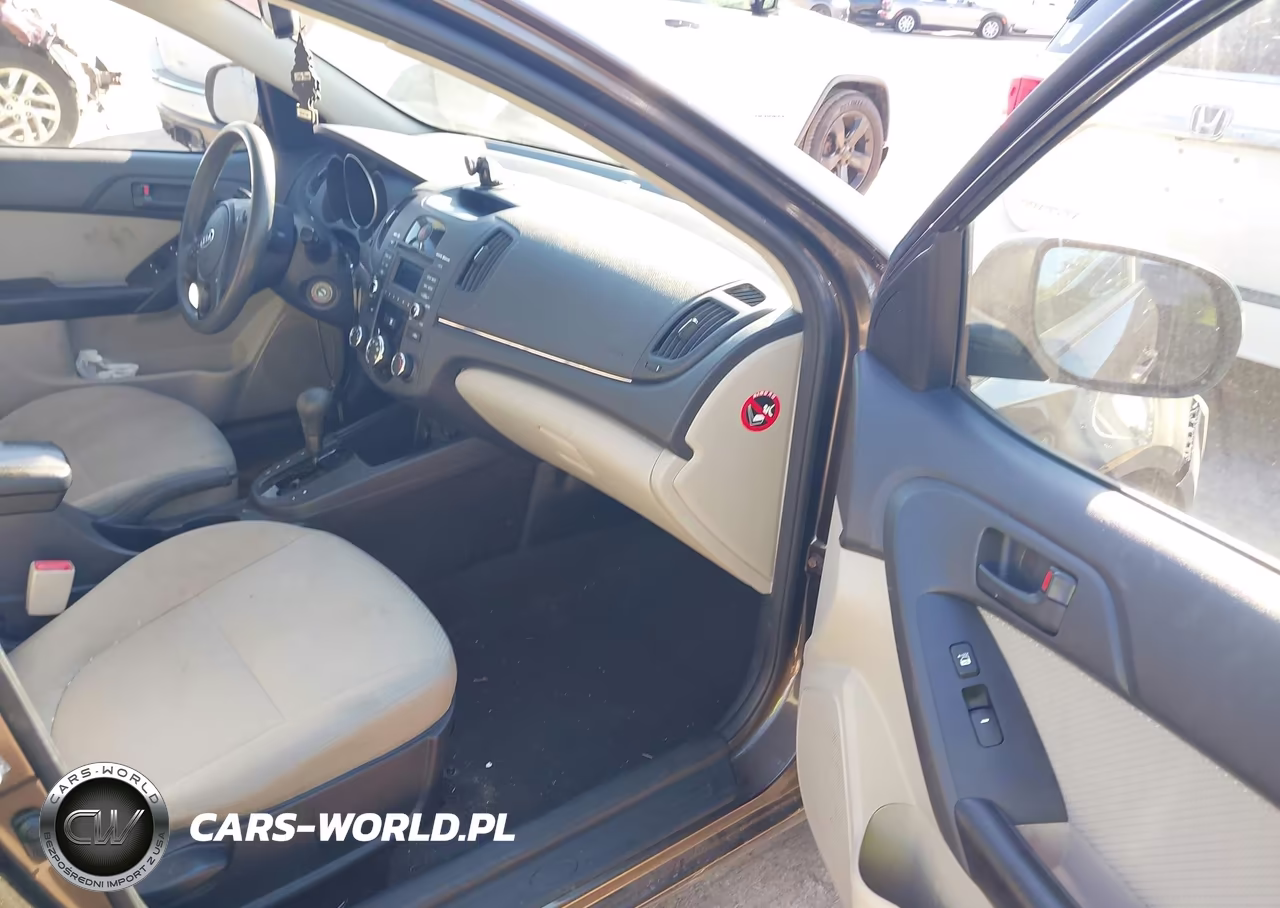 2010 Kia Forte Ex VIN:KNAFU4A2XA5858308 - 5