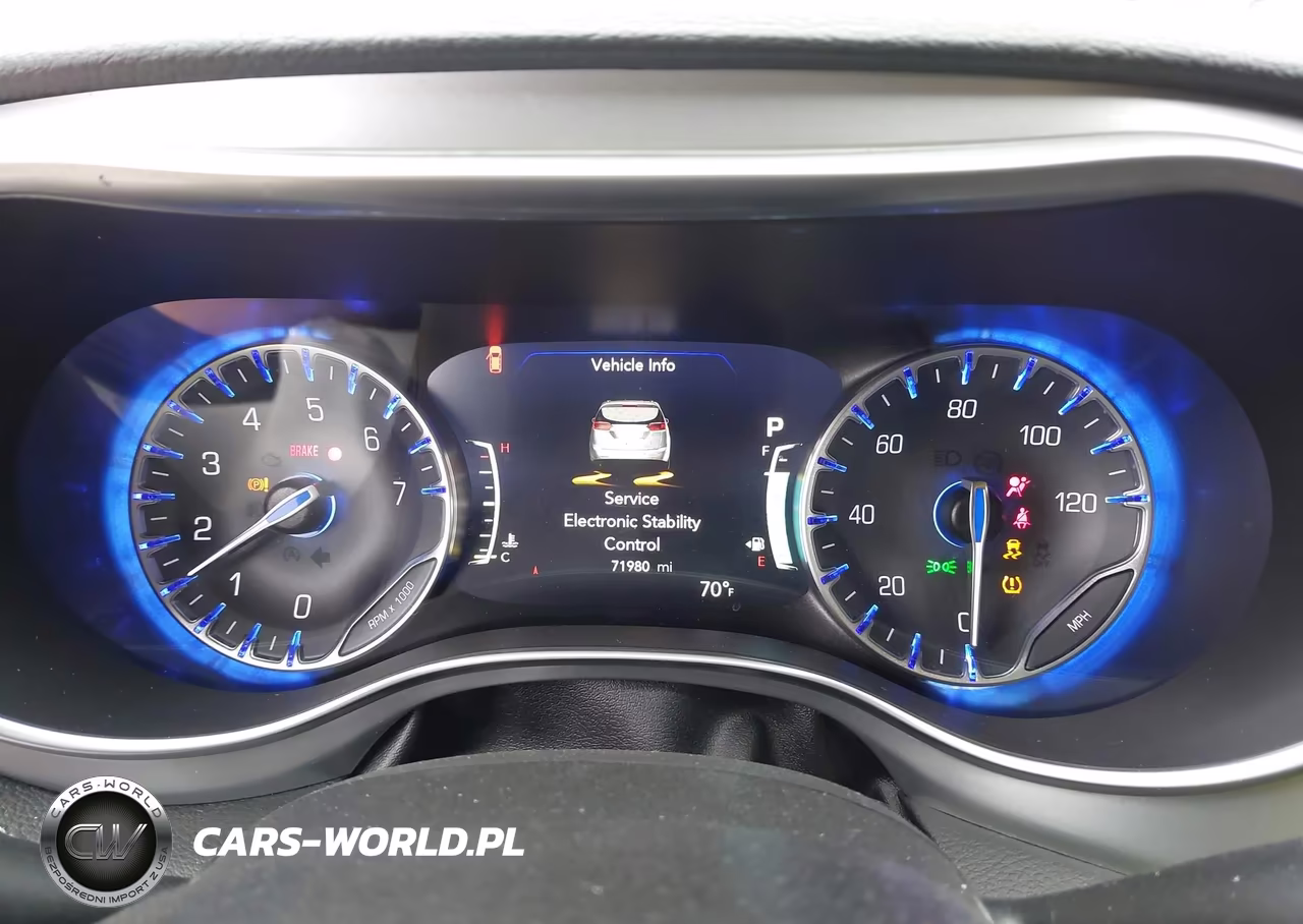 2019 Chrysler Pacifica Limited VIN:2C4RC1GG1KR738180 - 7