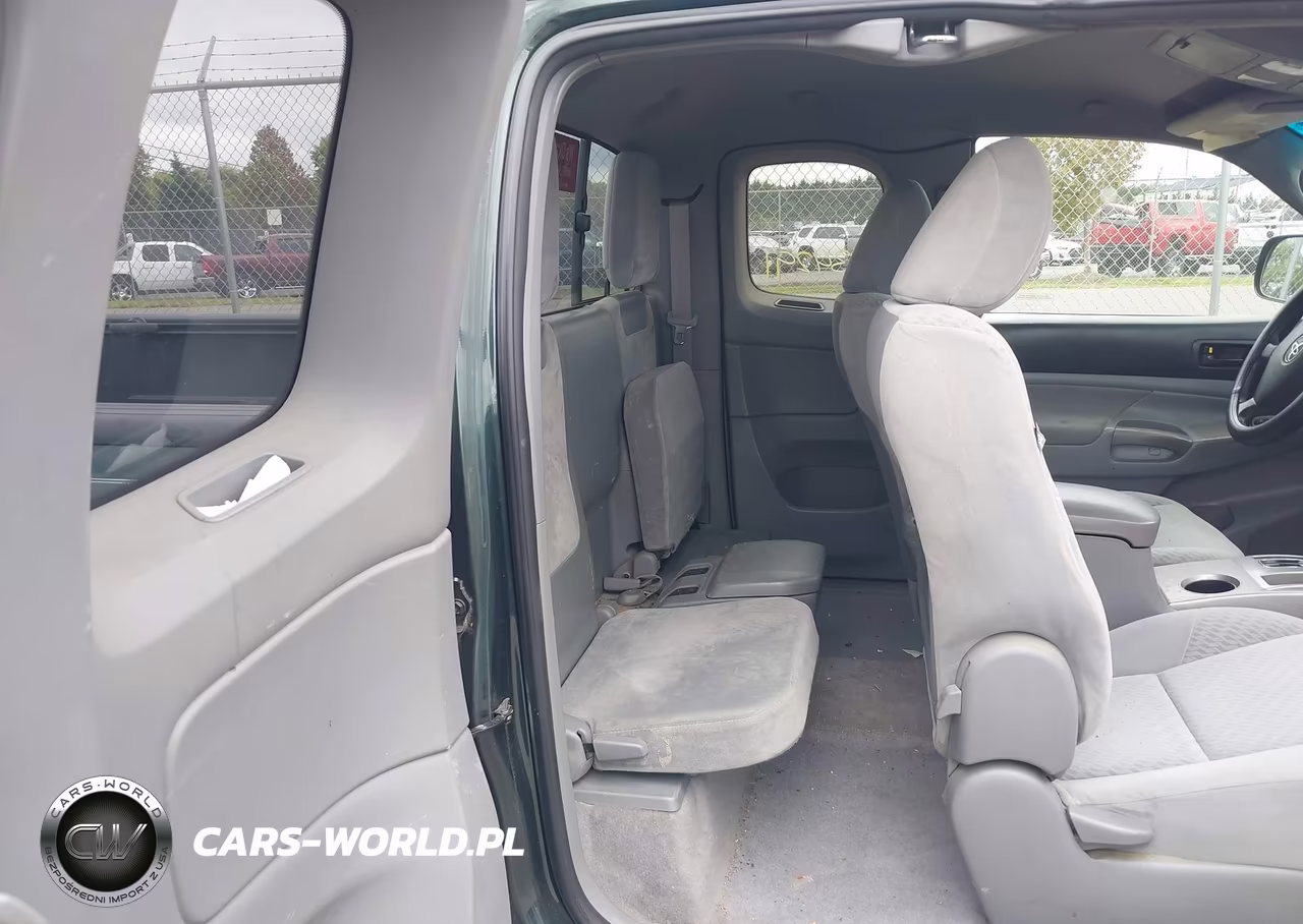 2011 Toyota Tacoma Prerunner V6 VIN:5TFTU4GN6BX010729 - 8