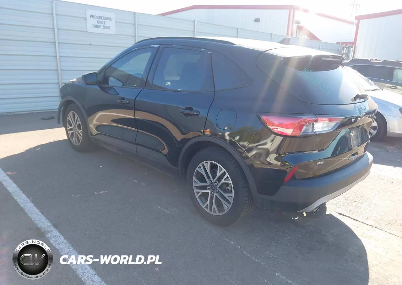2022 Ford Escape Sel VIN:1FMCU0H65NUB65936 - 3