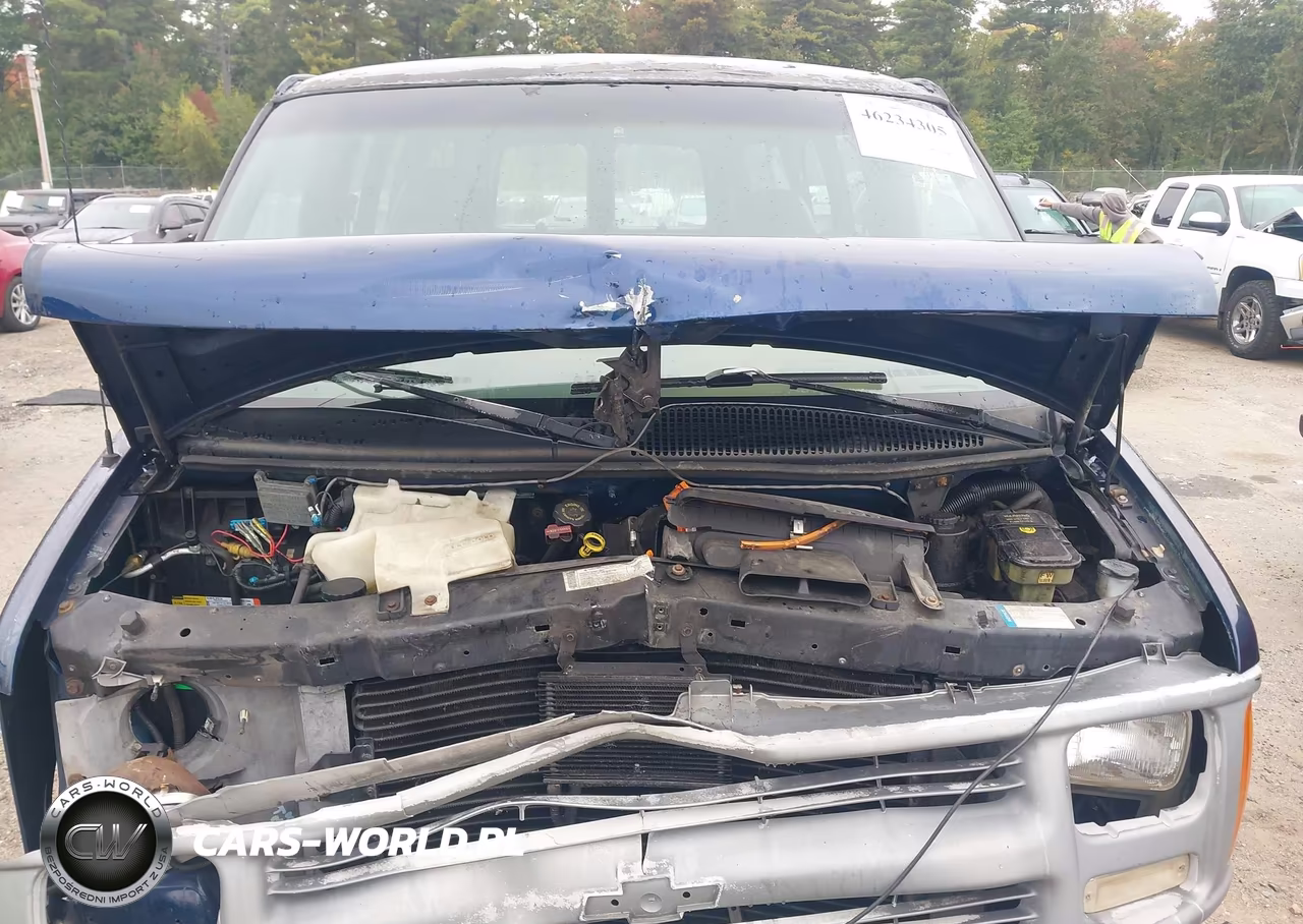 2000 Chevrolet Express VIN:1GAHG39R0Y1118162 - 10