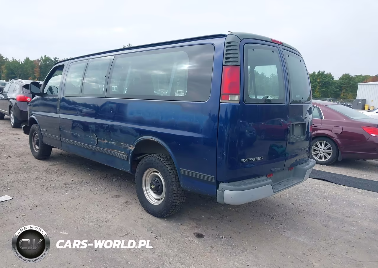 2000 Chevrolet Express VIN:1GAHG39R0Y1118162 - 3