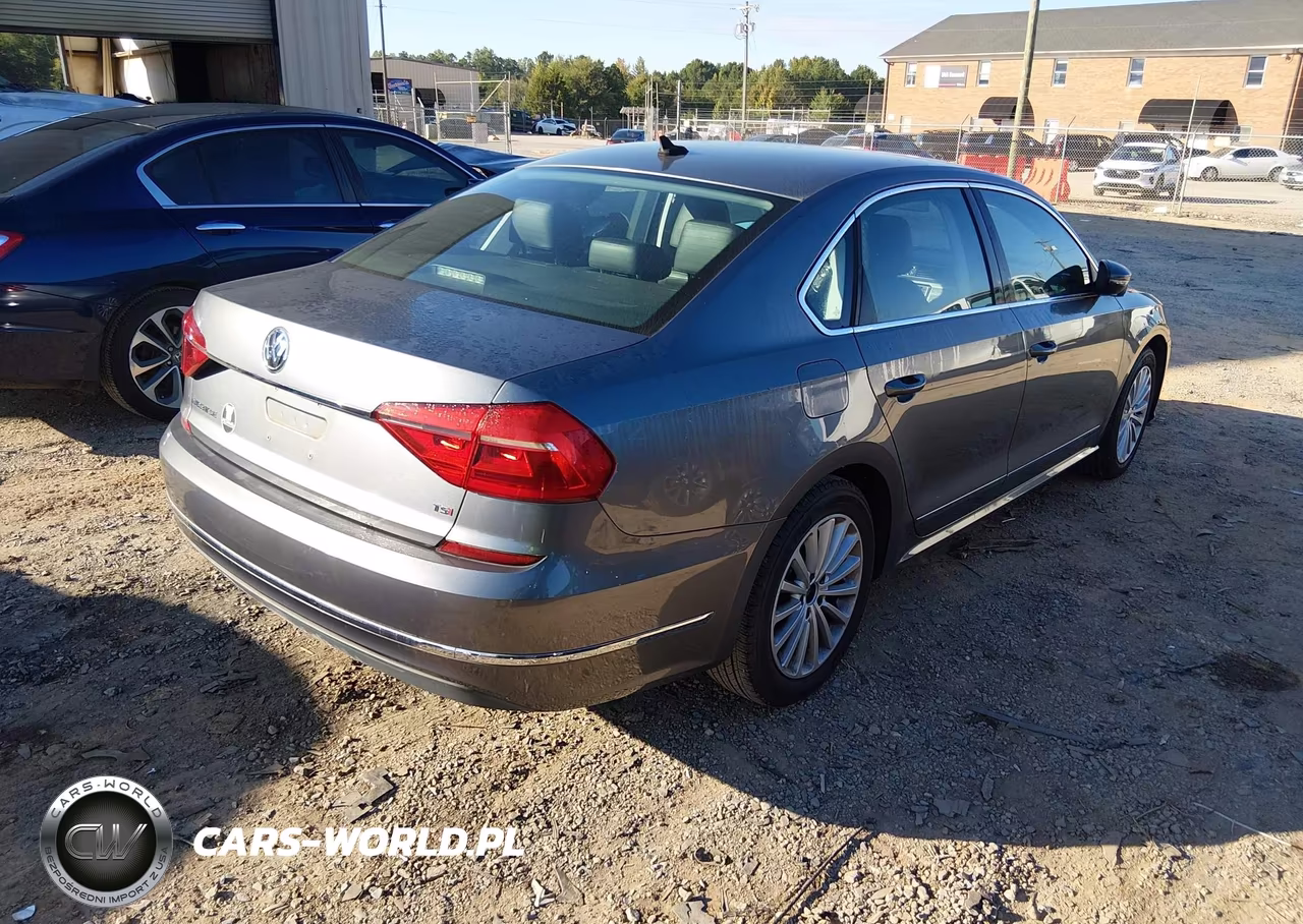 2016 Volkswagen Passat 1.8T Se VIN:1VWBT7A33GC008830 - 4