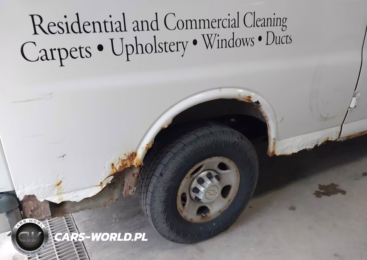 2008 Chevrolet Express Ls VIN:1GAHG39K081163377 - 11
