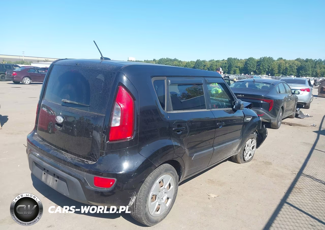 2012 Kia Soul VIN:KNDJT2A5XC7739731 - 4