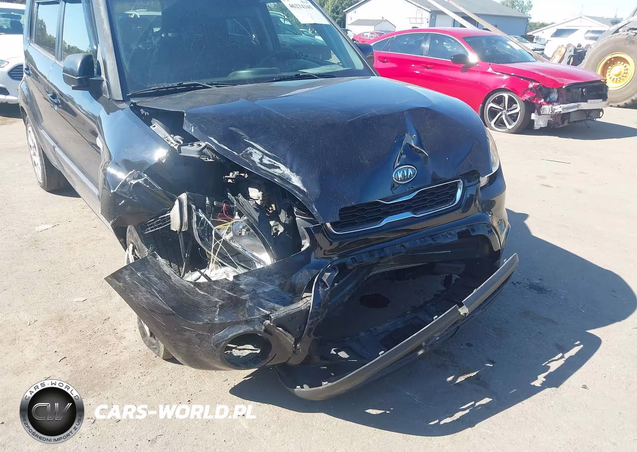2012 Kia Soul VIN:KNDJT2A5XC7739731 - 6