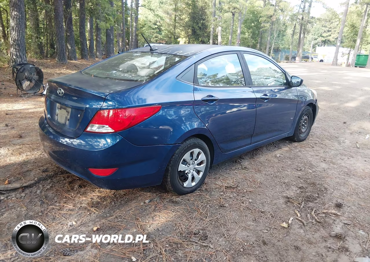 2015 Hyundai Accent Gls VIN:KMHCT4AE8FU884577 - 4
