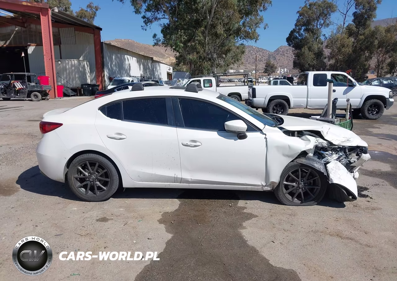 2018 Mazda Mazda3 Touring VIN:3MZBN1V34JM216710 - 13