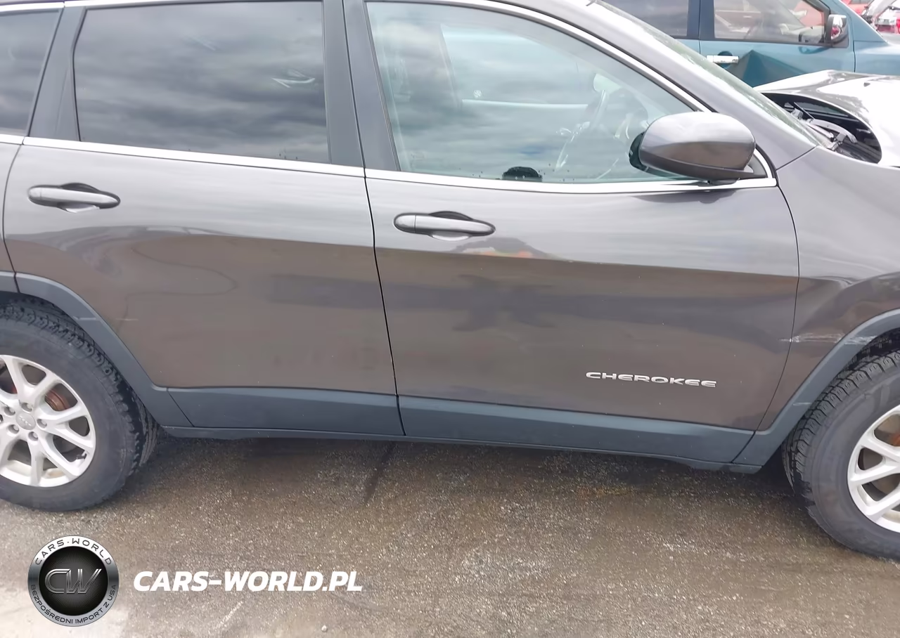 2014 Jeep Cherokee Latitude VIN:1C4PJMCB5EW248183 - 17