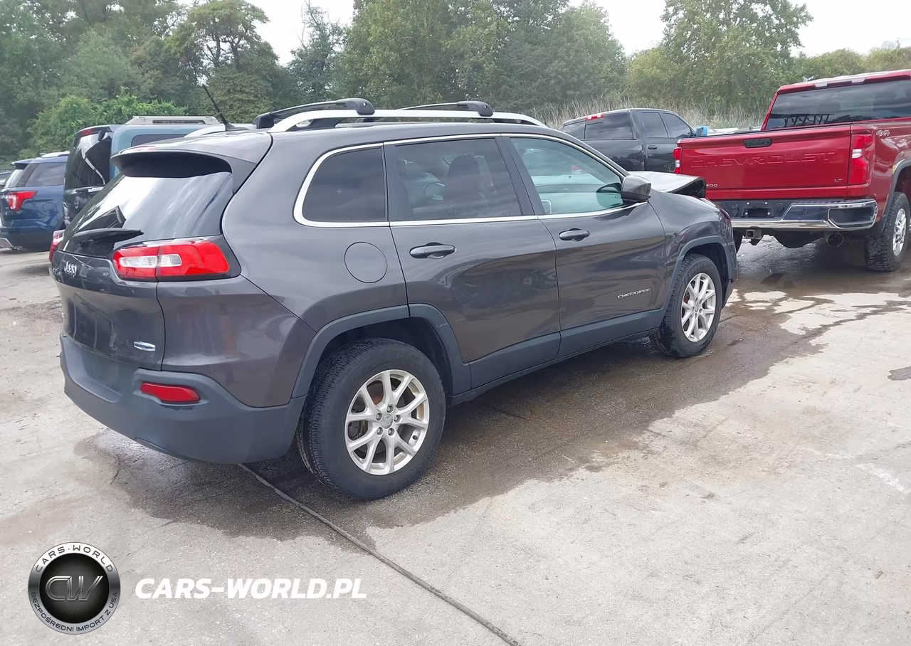 2014 Jeep Cherokee Latitude VIN:1C4PJMCB5EW248183 - 4