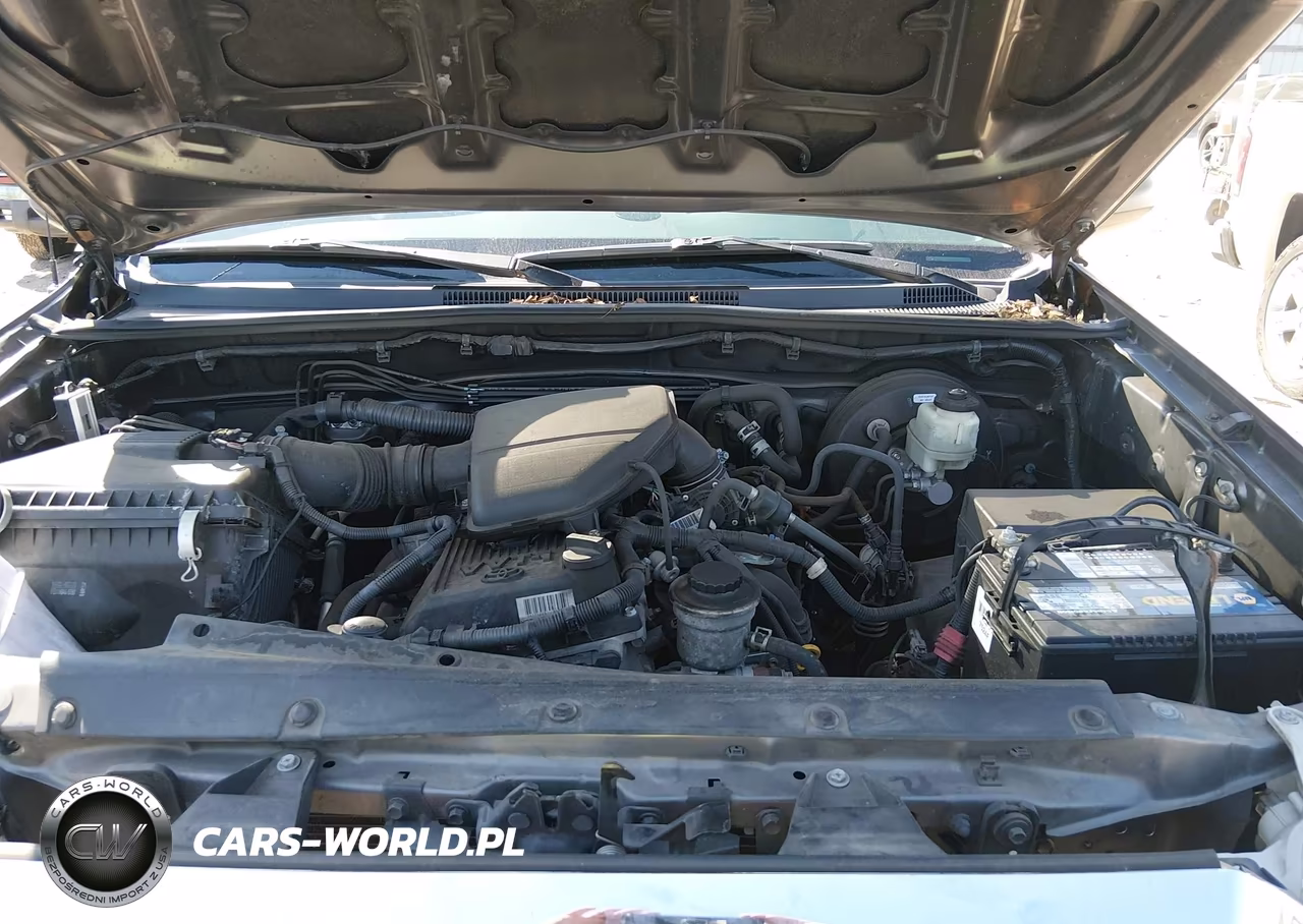 2015 Toyota Tacoma Prerunner VIN:5TFJX4GN6FX037305 - 10