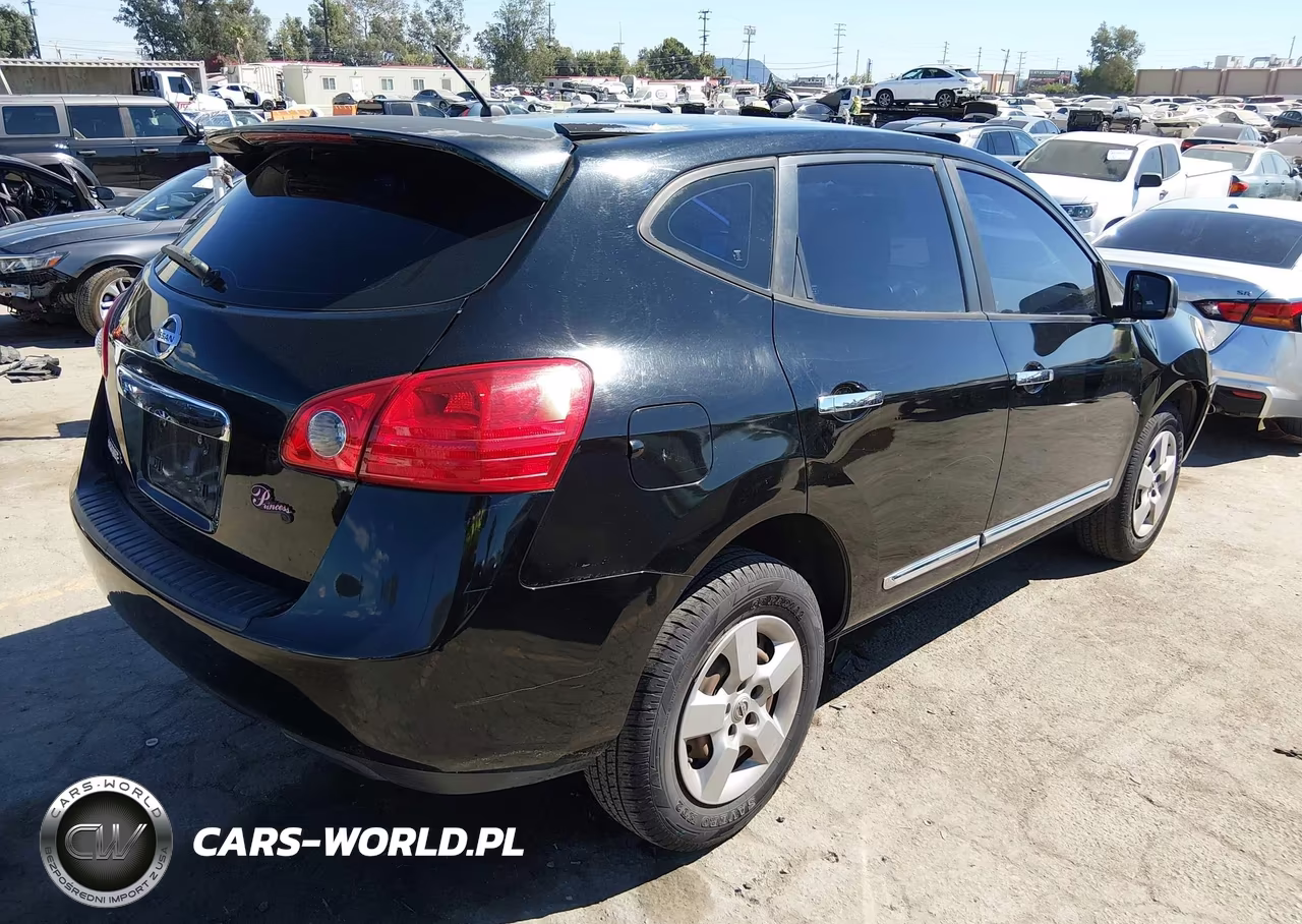 2012 Nissan Rogue S VIN:JN8AS5MT1CW605814 - 4
