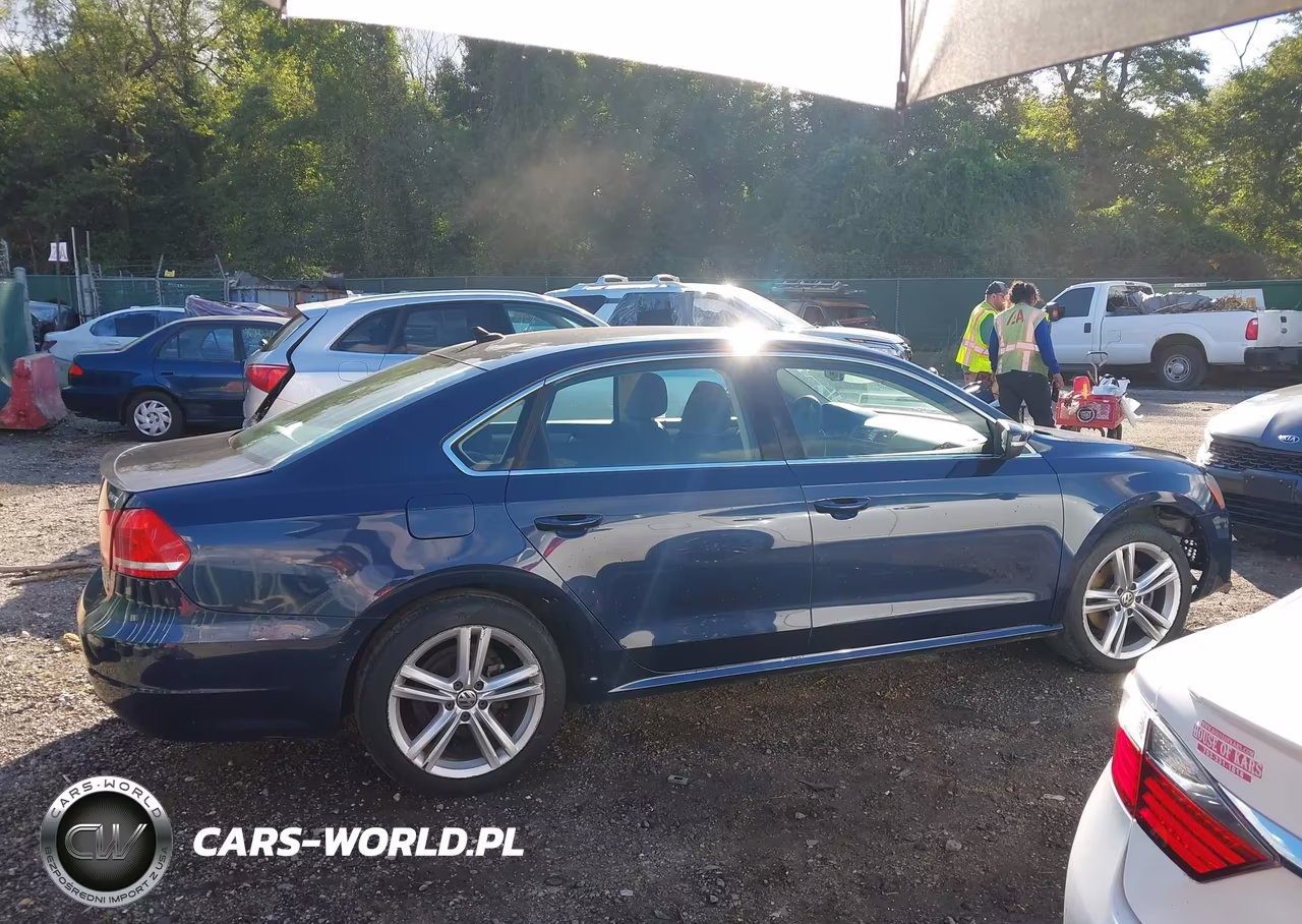 2014 Volkswagen Passat Tdi Se W-Sunroof VIN:1VWBN7A32EC106920 - 14