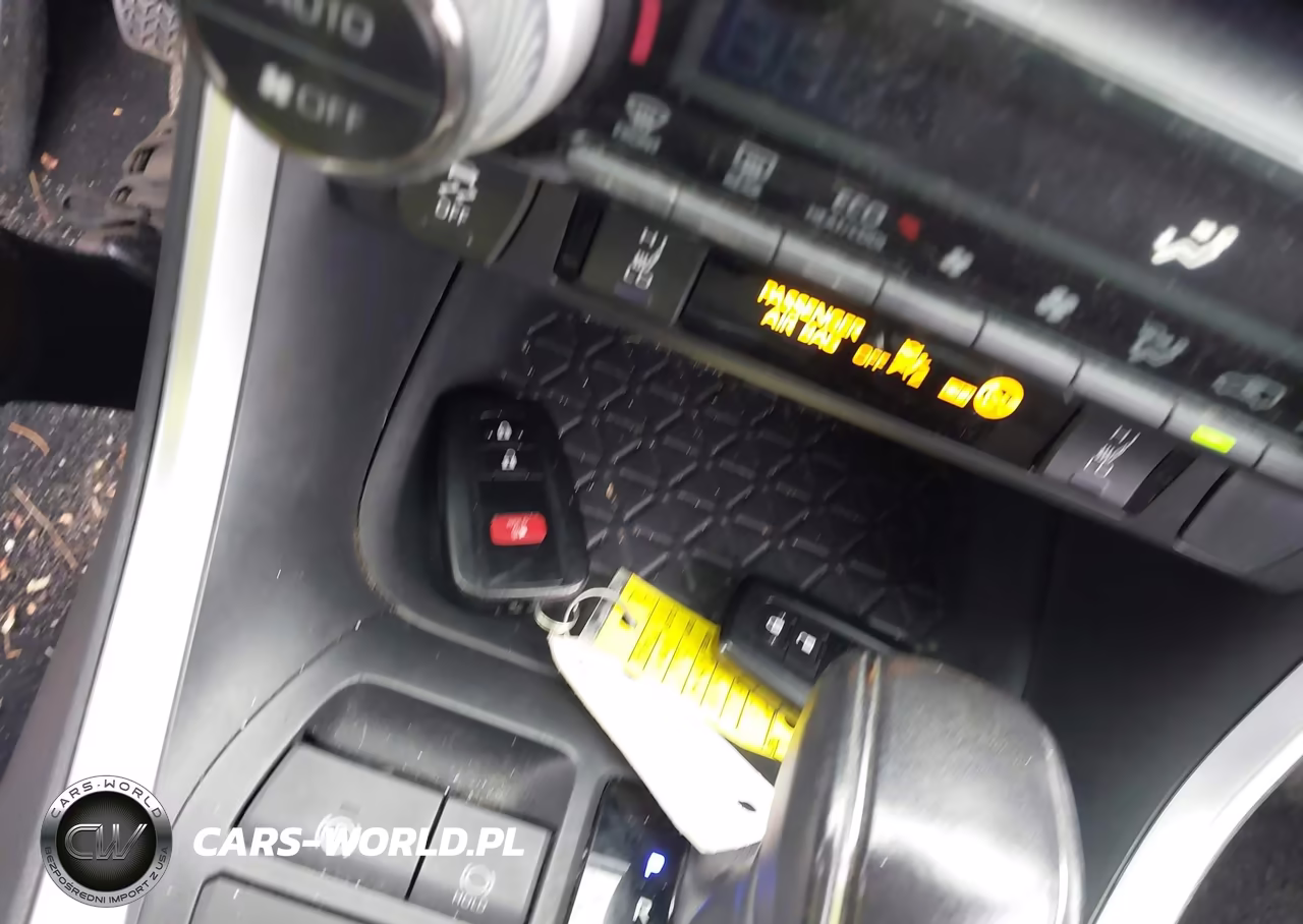 2021 Toyota Rav4 Hybrid Xle VIN:JTMRWRFV9MD559641 - 11