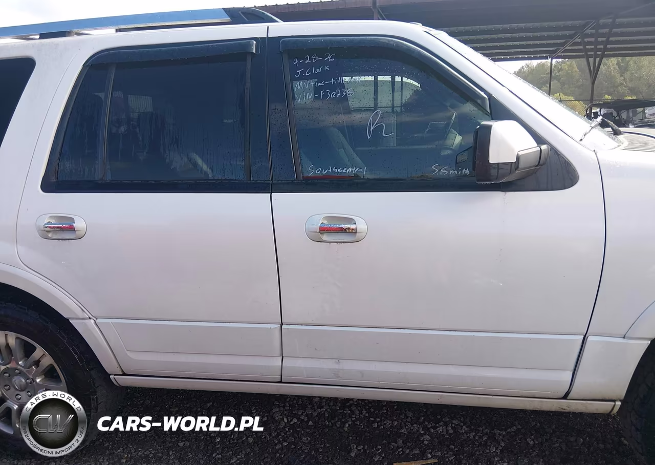 2013 Ford Expedition Limited VIN:1FMJU1K52DEF30238 - 13
