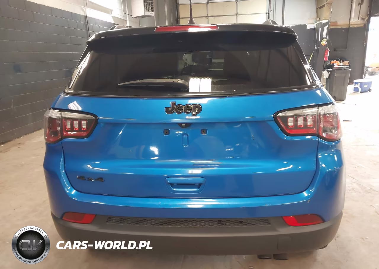 2019 Jeep Compass Altitude 4X4 VIN:3C4NJDBB5KT697938 - 16