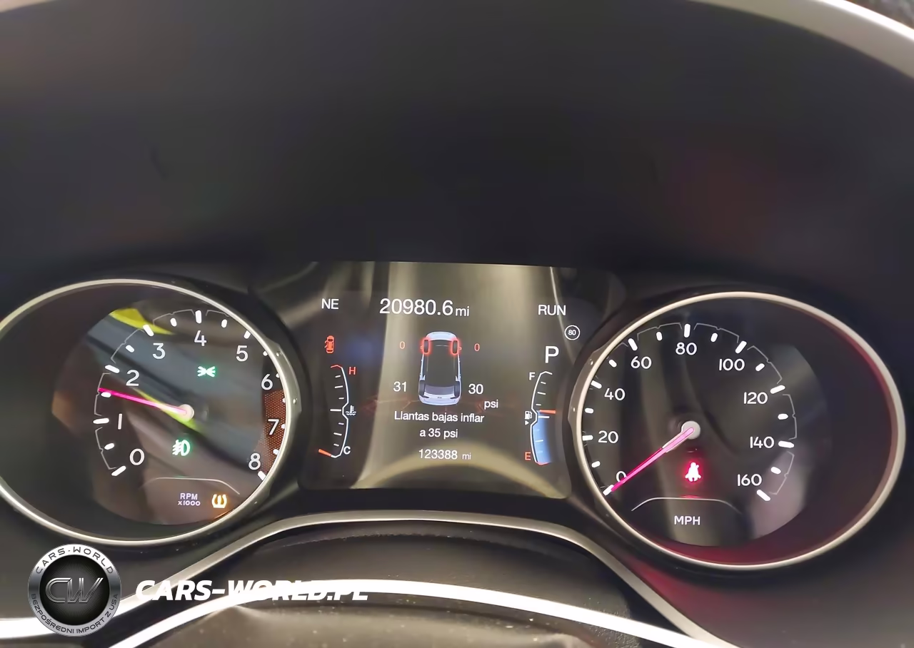 2019 Jeep Compass Altitude 4X4 VIN:3C4NJDBB5KT697938 - 7