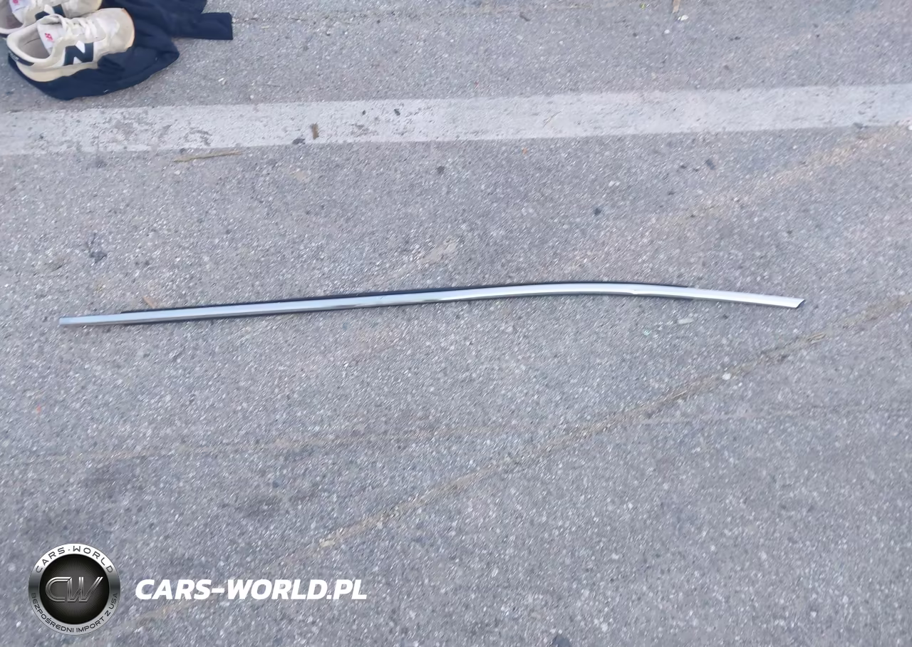 2018 Toyota Camry L VIN:4T1B11HK0JU077457 - 12