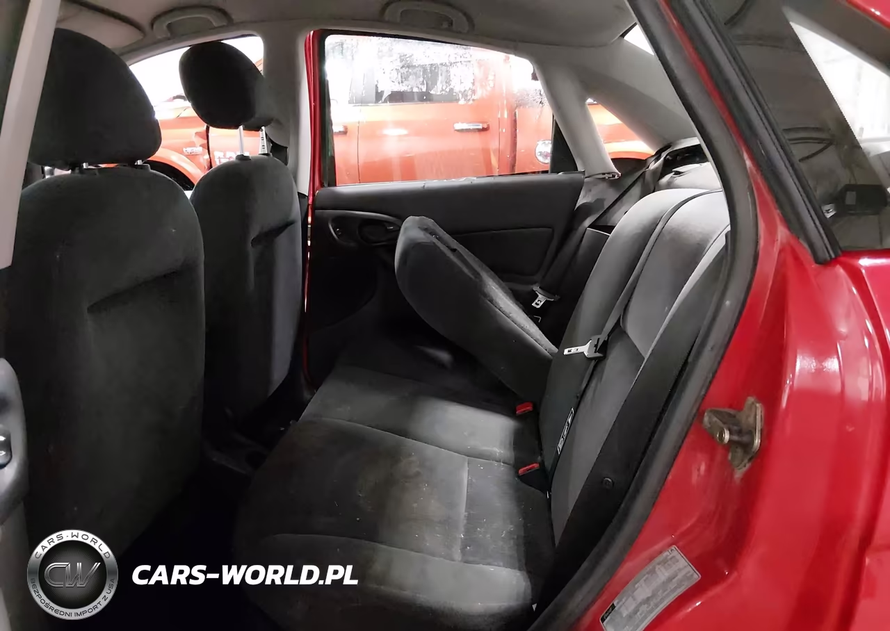 2001 Ford Focus Se VIN:1FAFP34381W272747 - 8