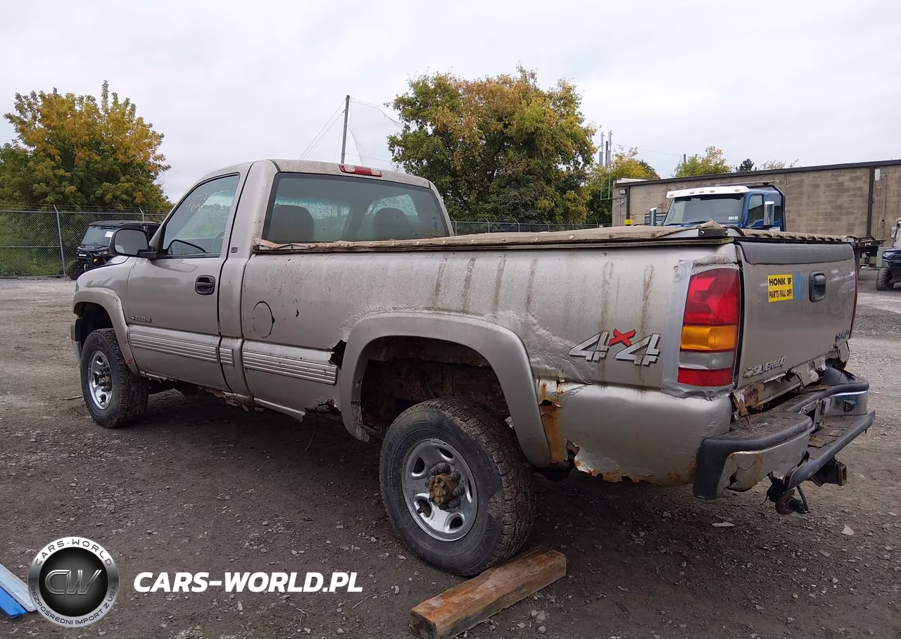 2001 Chevrolet Silverado 2500Hd Ls VIN:1GCHK24U51Z301589 - 3