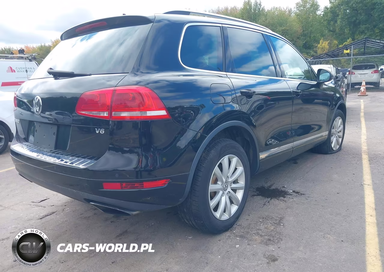2012 Volkswagen Touareg Vr6 Sport VIN:WVGFF9BP8CD000456 - 4