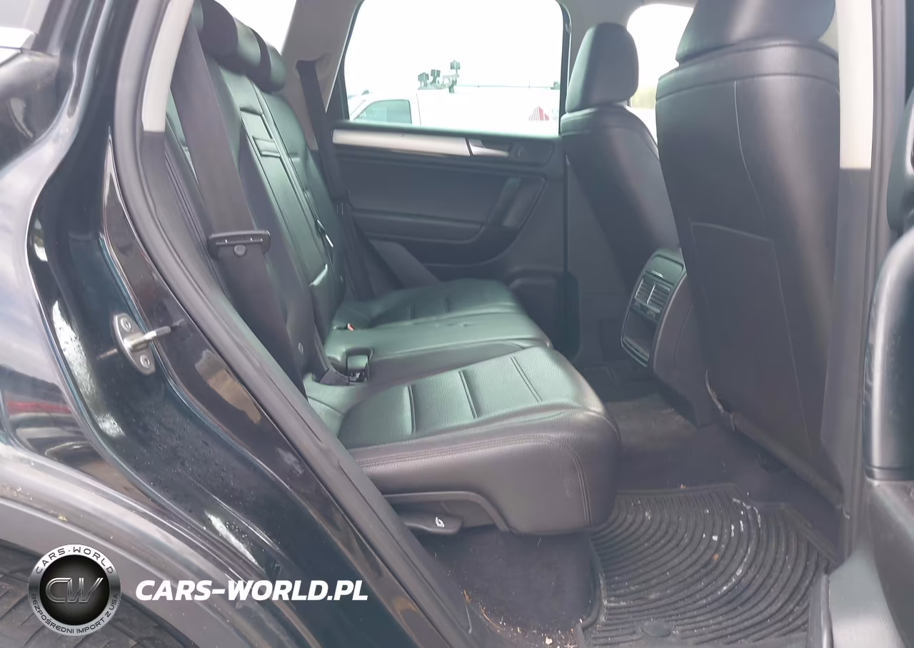 2012 Volkswagen Touareg Vr6 Sport VIN:WVGFF9BP8CD000456 - 8