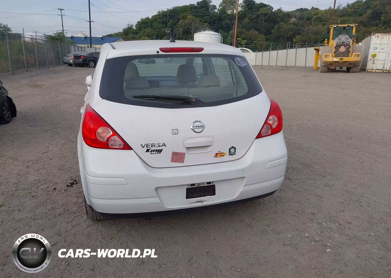 2010 Nissan Versa 1.8S VIN:3N1BC1CP9AL353407 - 16
