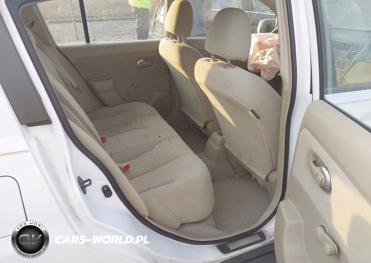 2010 Nissan Versa 1.8S VIN:3N1BC1CP9AL353407 - 8