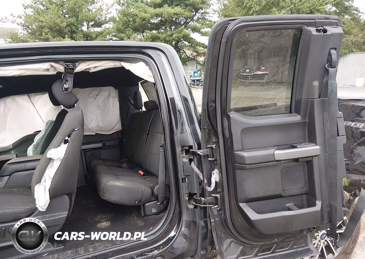 2019 Ford F-150 Xlt VIN:1FTFX1E57KKC06648 - 8