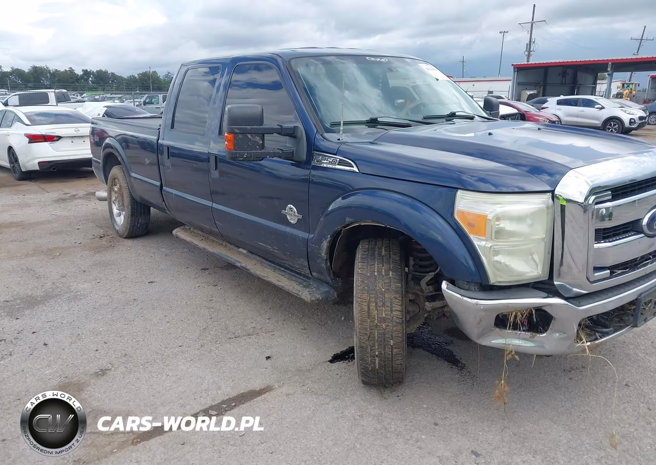 2013 Ford F-250 Xlt – zdjęcie 1 z 15
