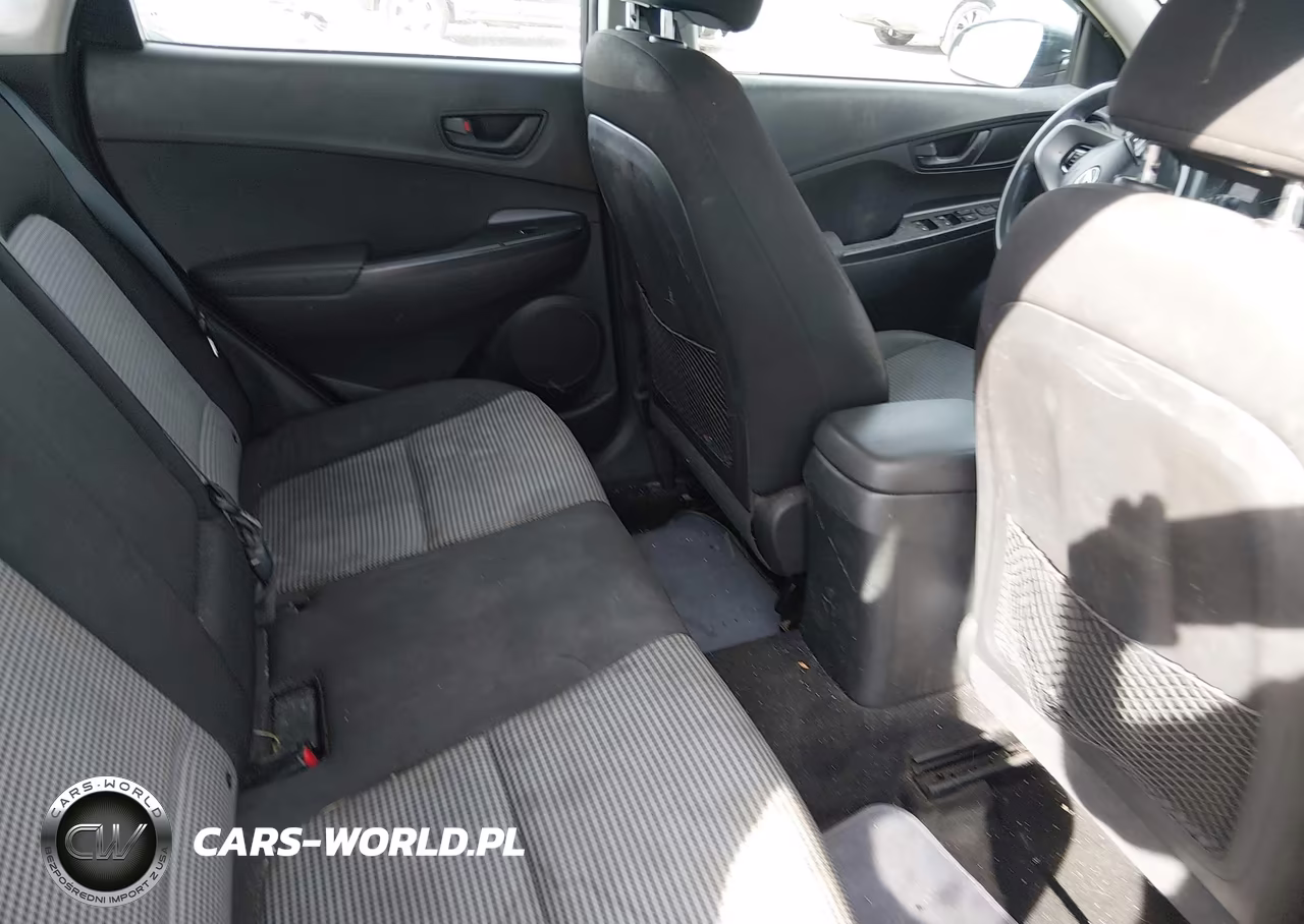 2018 Hyundai Kona Se VIN:KM8K12AA4JU104540 - 8