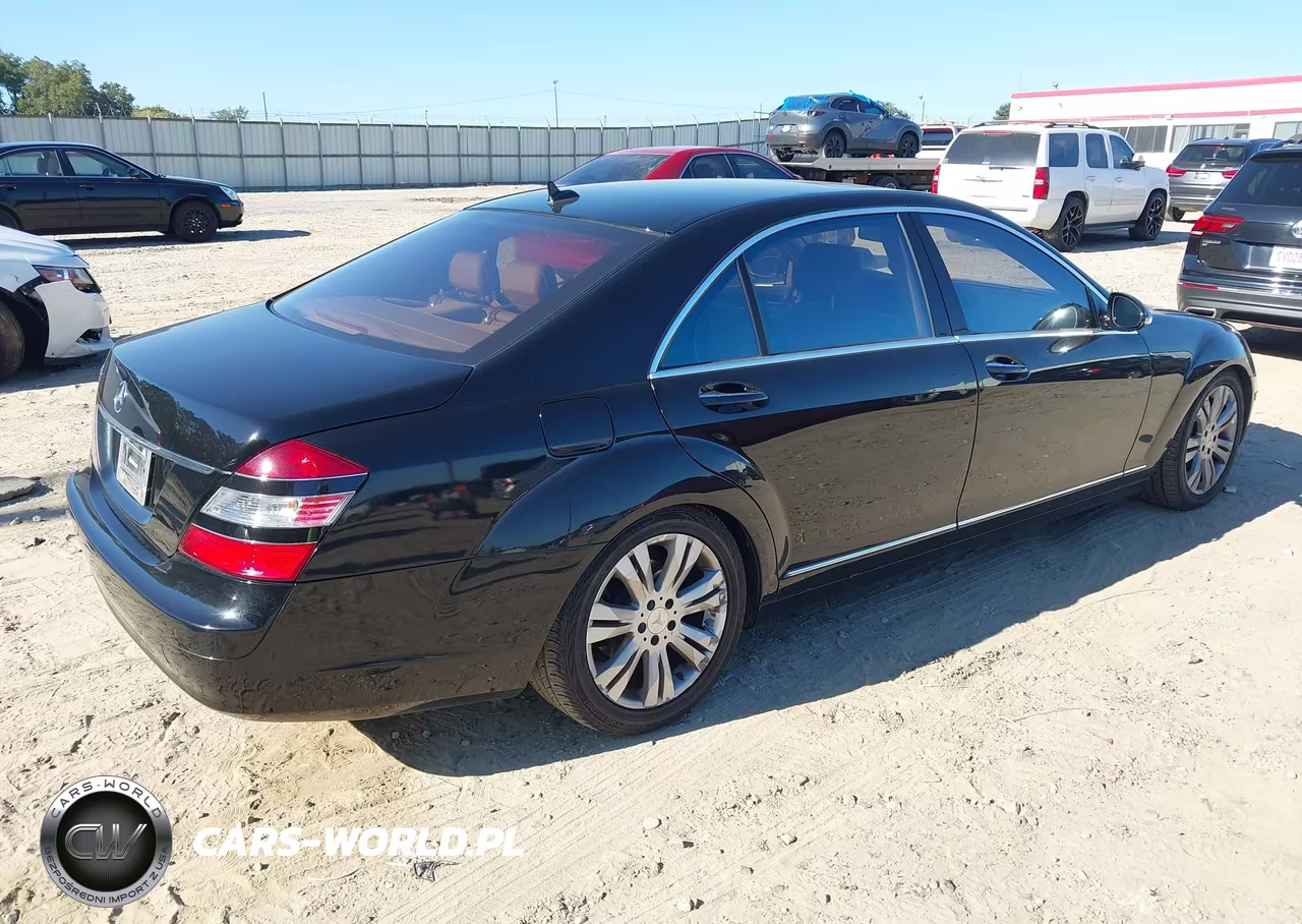 2009 Mercedes-Benz S 550 VIN:WDDNG71XX9A260523 - 4