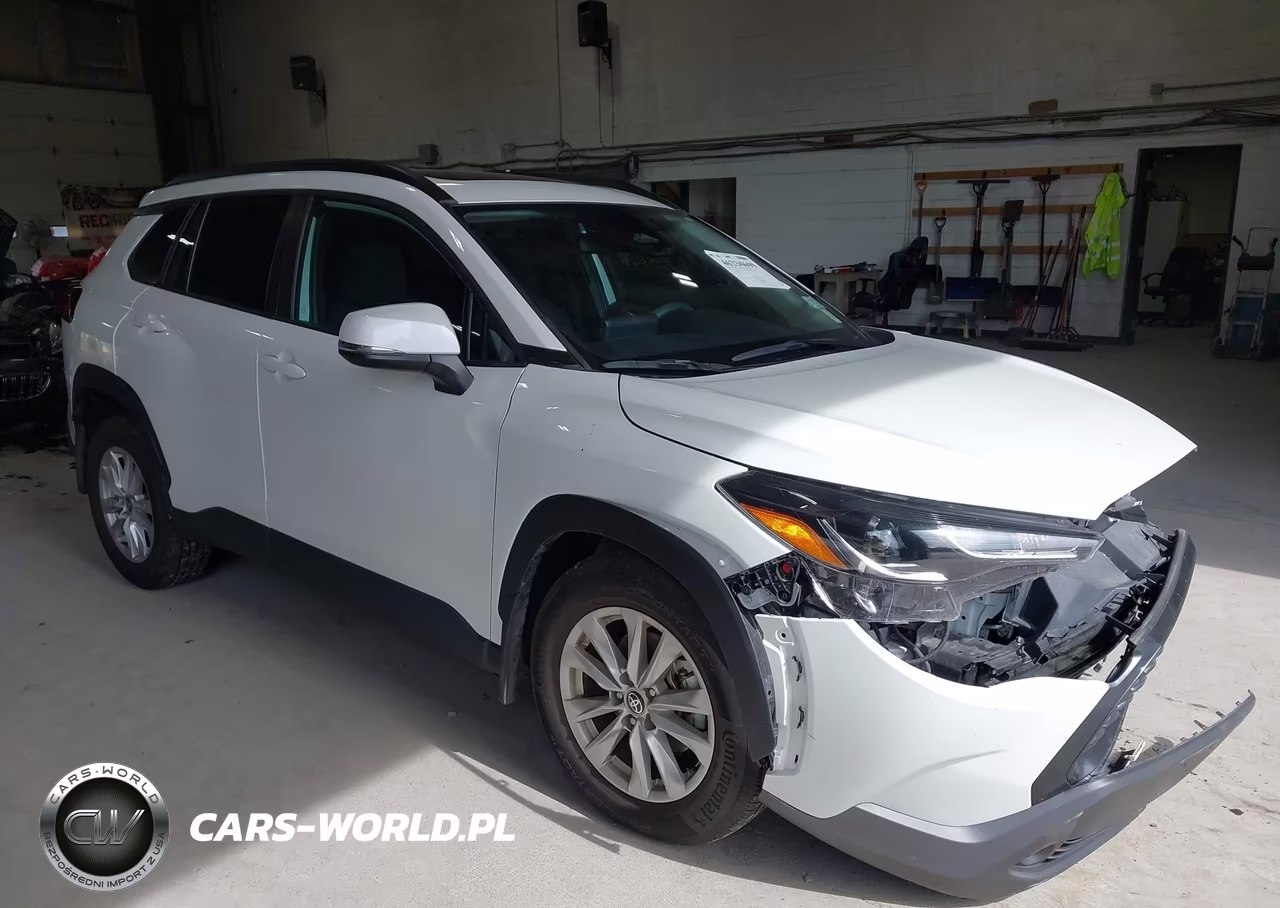 2023 Toyota Corolla Cross Le – zdjęcie 1 z 16