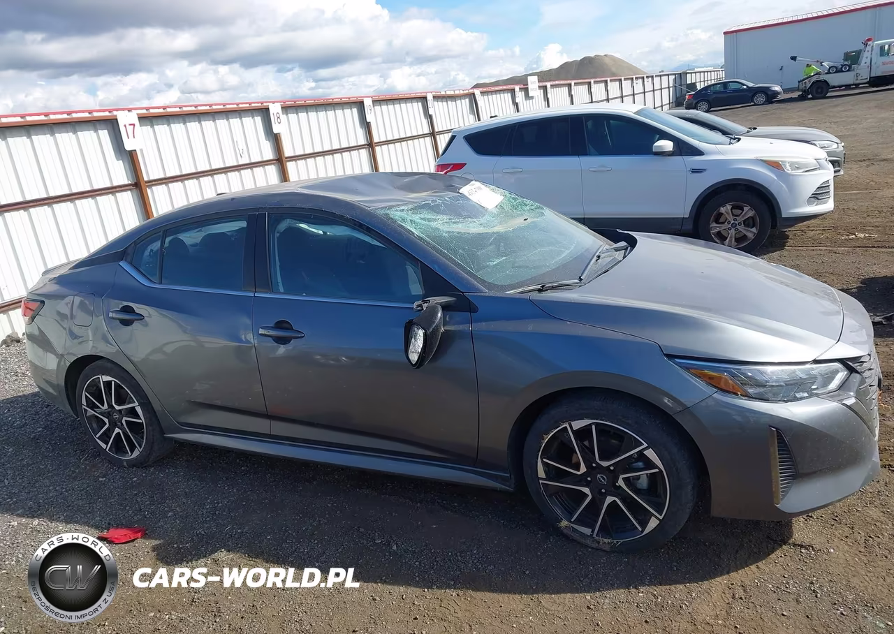 2025 Nissan Sentra Sr VIN:3N1AB8DV9SY305916 - 13