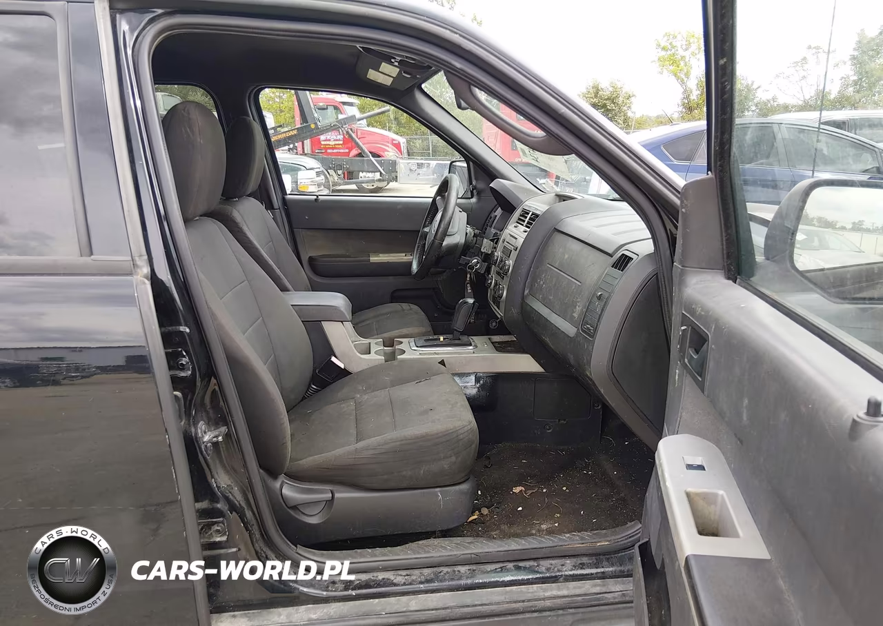 2010 Ford Escape Xlt VIN:1FMCU0DG9AKD19598 - 5
