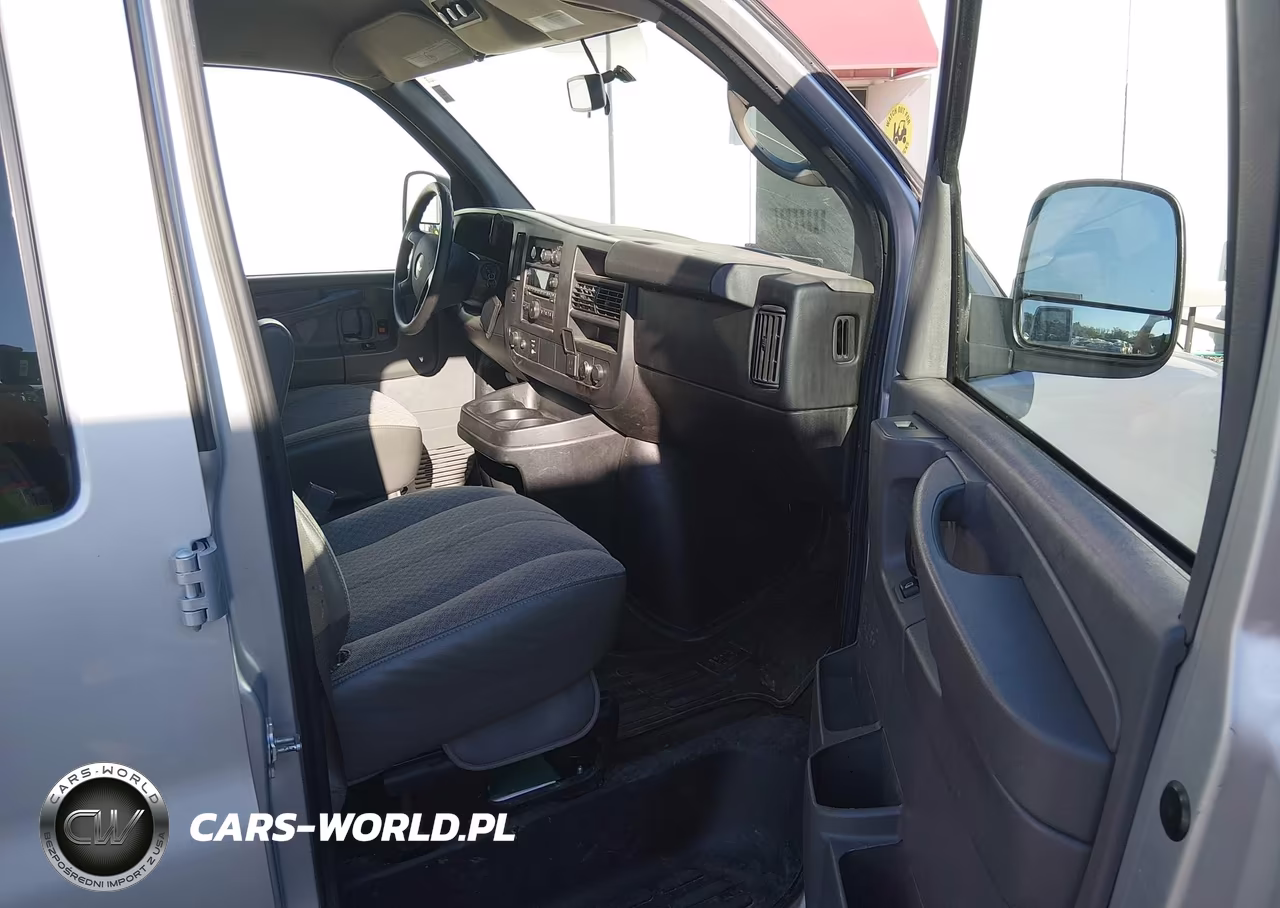 2015 Chevrolet Express 2500 Ls VIN:1GNWGPFG0F1270651 - 5