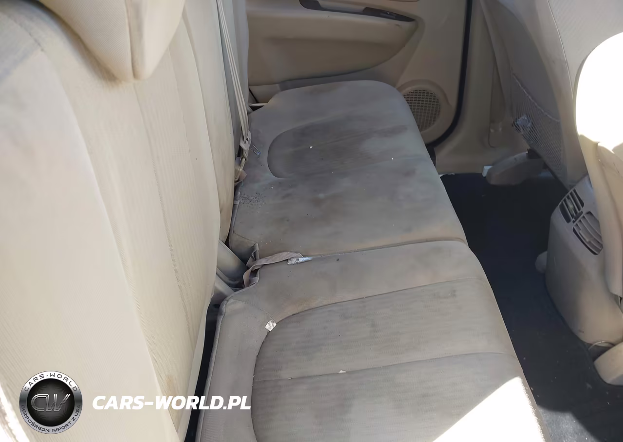 2009 Kia Rondo Lx VIN:KNAFG529997262566 - 8
