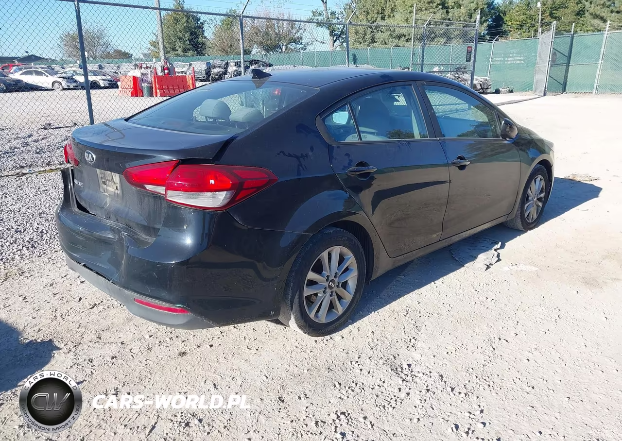 2017 Kia Forte Lx VIN:3KPFL4A78HE067663 - 4