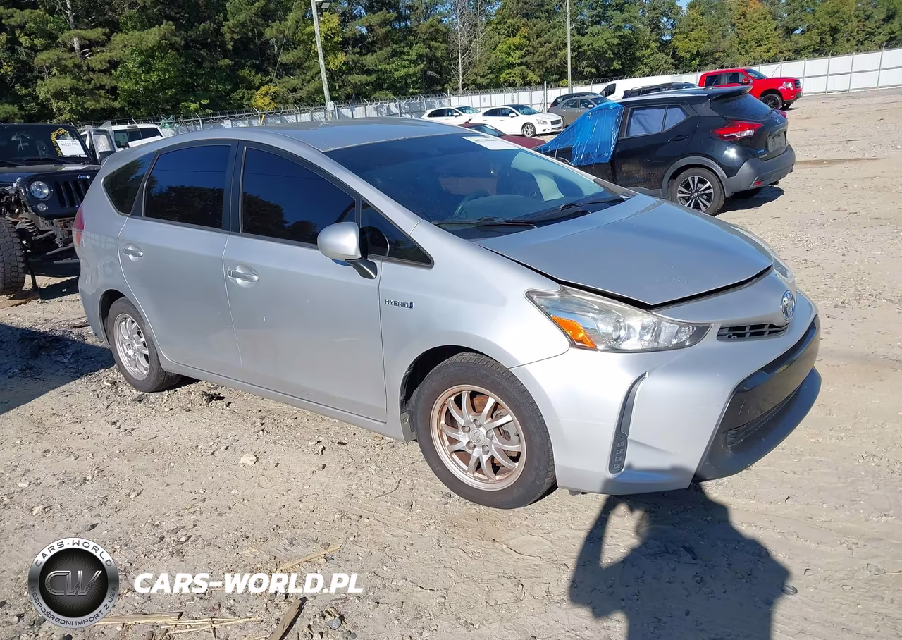 2015 Toyota Prius V Two