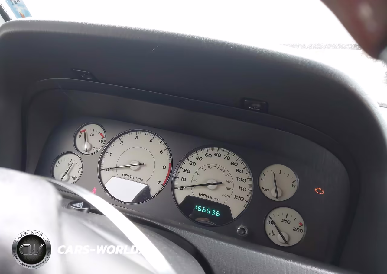 2002 Jeep Grand Cherokee Overland VIN:1J8GW68J62C221447 - 7